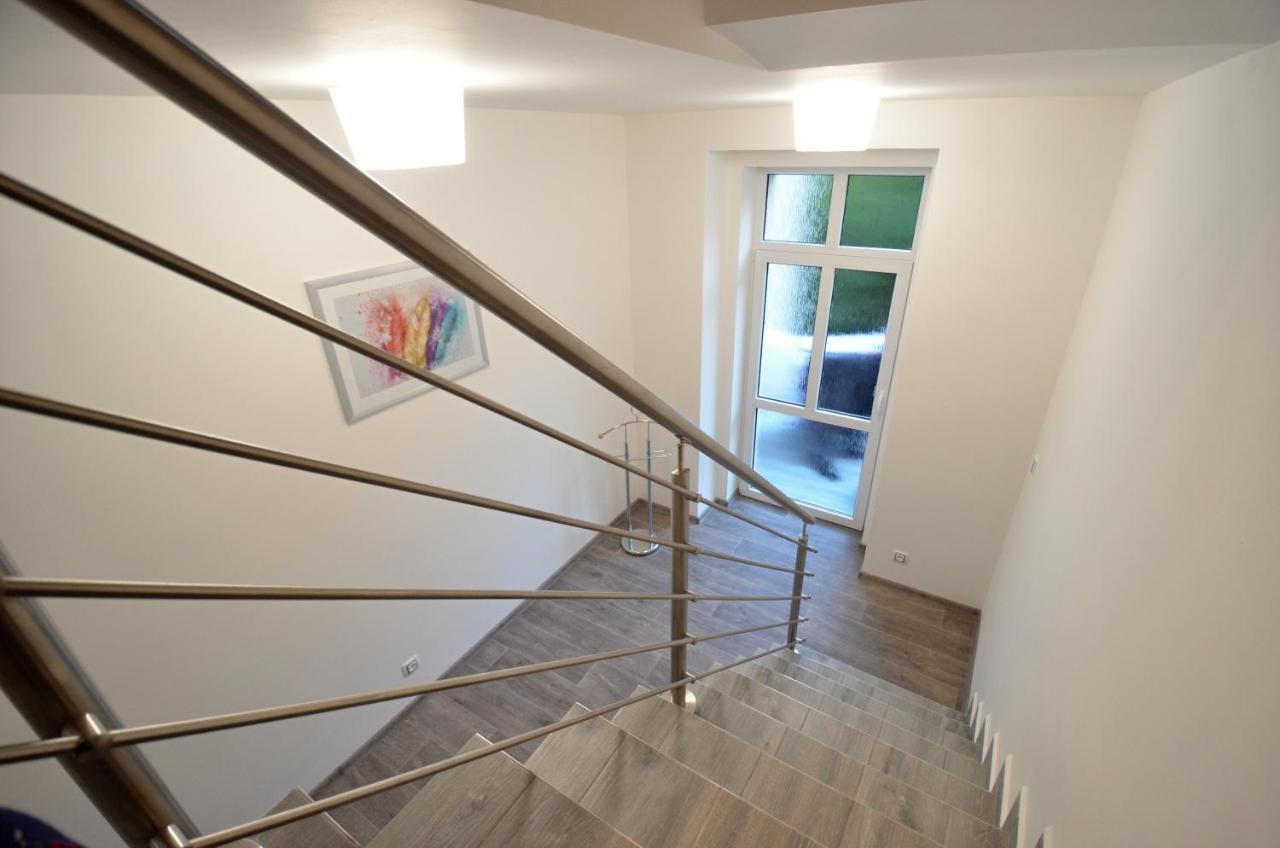 Apartmany Jizdarenska Карловы Вары Экстерьер фото