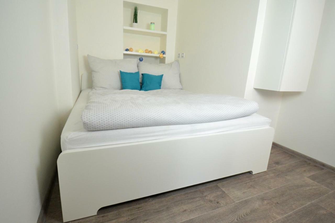 Apartmany Jizdarenska Карловы Вары Экстерьер фото